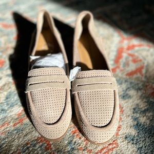 Women’s Lucky Brand Caylon Loafers Taupe Size 7.5